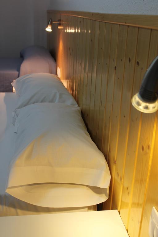 Hostal Amantes De Teruel Buitenkant foto