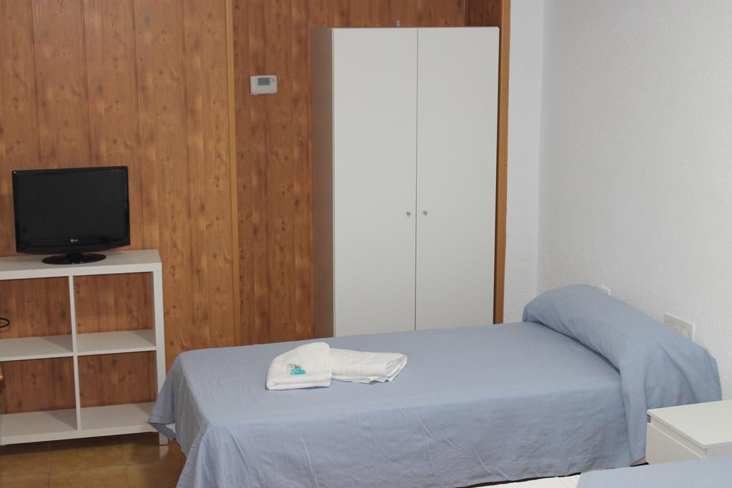 Hostal Amantes De Teruel Buitenkant foto